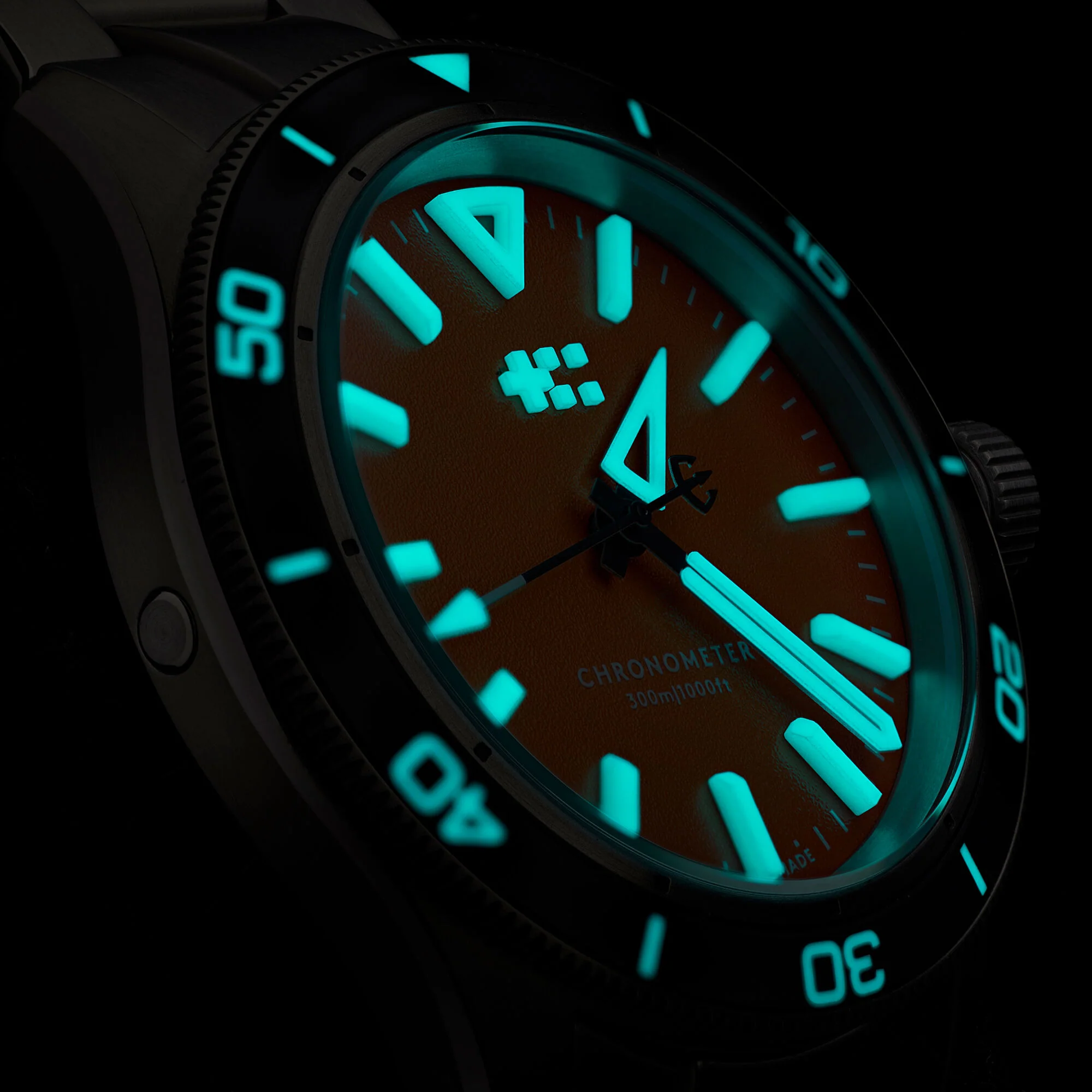 Christopher Ward C60 Trident Lumière - Orange - Bader bracelet - Image 8