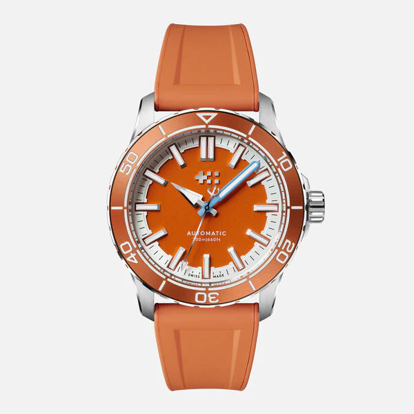 Christopher Ward C60 Trident Reef 44mm - Tuba Orange - Image 4